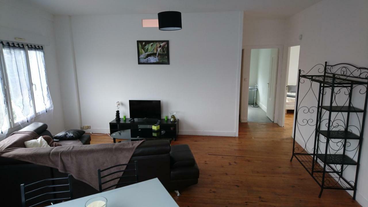 Appartement De 79 M² A 500 Metres De La Cure Jonzac Kültér fotó